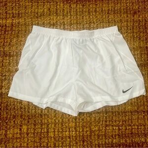 Women’s Nike Dri-Fit Soccer & Football White Mesh Shorts Size Large